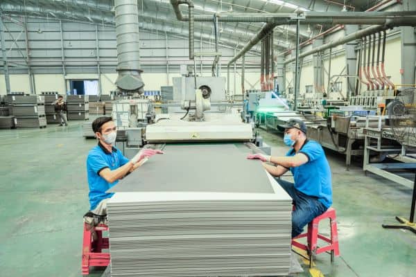 spc-flooring-wear-layer-thickness.jpg